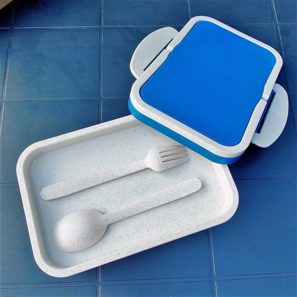 Двухуровневый ЭКО ланч-бокс Inar с приборами 1000 мл. / Контейнер для еды из пшеничного волокна разделенный